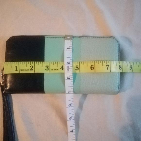Fossil colorblock leather wallet - Picture 2 of 5